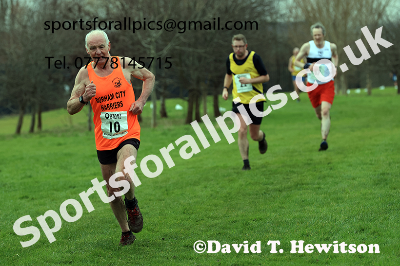 Mens 35s to 64s and, 2025 NEMAA Cross Country Champs., Acklam, Middlesbrough. Photo: David T. Hewitson/Sports for All Pics